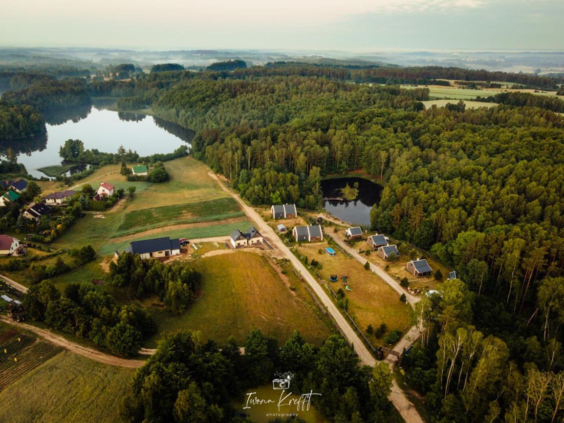 Osada Skoczkowo Komfortowe Domki Z Jacuzzi Nad Jeziorem- Sauna- Balia- Prywatny Staw Wedkarski Podiazy Экстерьер фото