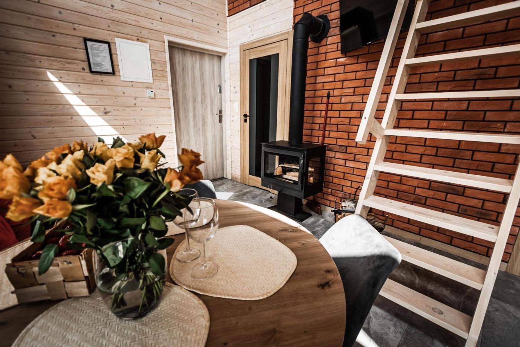 Osada Skoczkowo Komfortowe Domki Z Jacuzzi Nad Jeziorem- Sauna- Balia- Prywatny Staw Wedkarski Podiazy Экстерьер фото