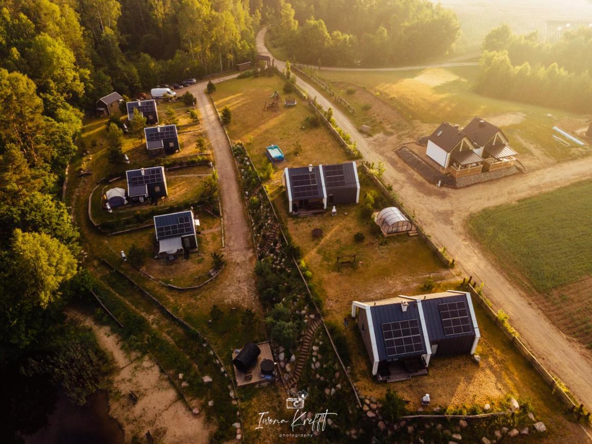 Osada Skoczkowo Komfortowe Domki Z Jacuzzi Nad Jeziorem- Sauna- Balia- Prywatny Staw Wedkarski Podiazy Экстерьер фото
