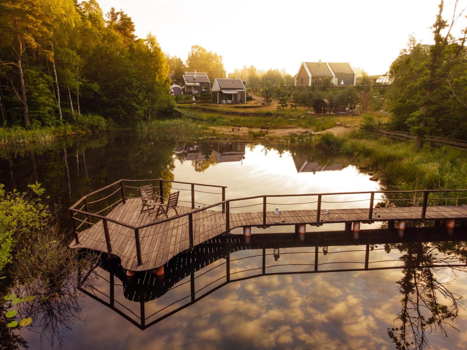 Osada Skoczkowo Komfortowe Domki Z Jacuzzi Nad Jeziorem- Sauna- Balia- Prywatny Staw Wedkarski Podiazy Экстерьер фото
